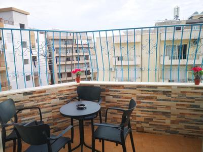 Riviera Deluxe Apartments