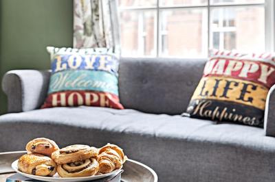 Hidden retreat in the heart of the city - 2 Bed Apt