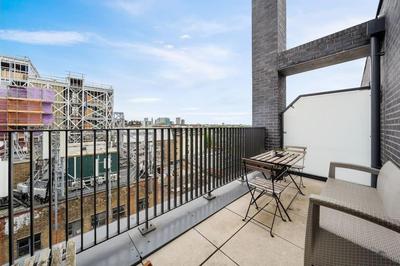Impeccable Modern 2BR Apartment Peachy Stays