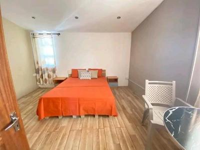 John family guesthouse service