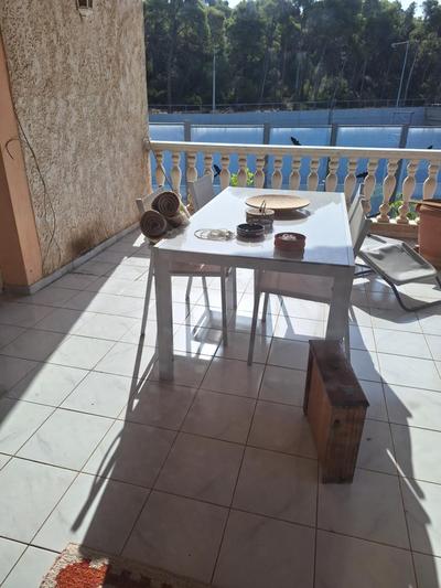 Metro Paĺlini Rooms to Rent 20 min to Syntagma 15 minutes to Airport 24 hours train Bus and 200 meter aŵay