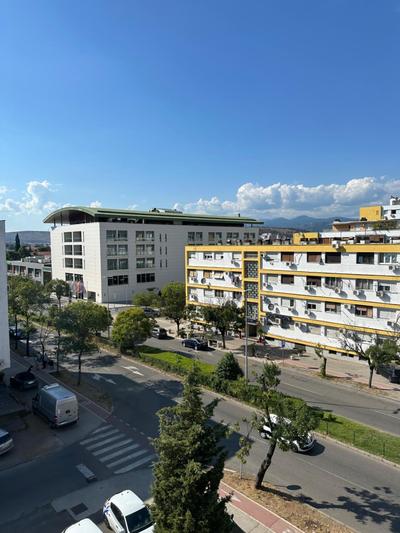 Large Centre apartment