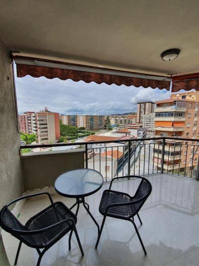 Preciosoy gran apartamento terraza con vistas wifi y climatización