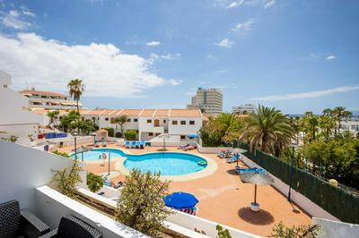 Garden City Pool and Sea view by LoveTene