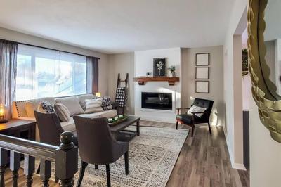 Book Entire House, 3 Bedrooms in White Bear Lake