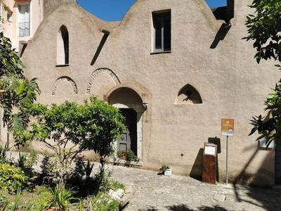 CASA VALENTINA-Appartamento in punto strategico con vista