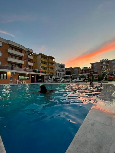 Apartments Zalli
