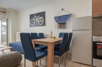 Kosmos Service Apartment Family 4C