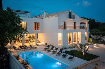 Villa Medici Dalmatia I Heated Pool, Wellness & Fun Zone