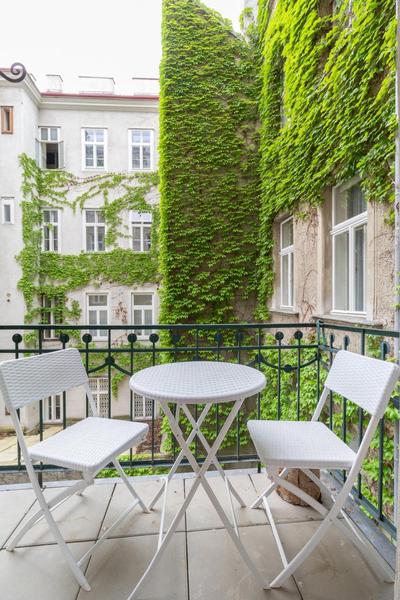 Large Luxury Residence Near Townhall & Votivkirche
