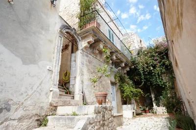 La Grotta de laperladimodica