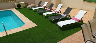 Beautiful, spacious villa, heated pool, sleeps eight, with quality furnishings