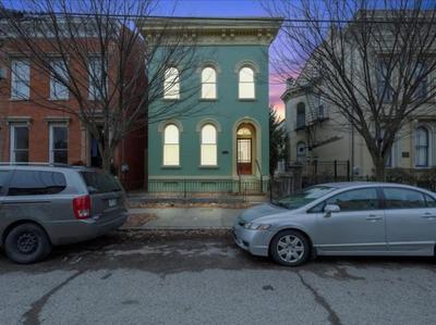 Studio steps to Soccer and OTR and Downtown