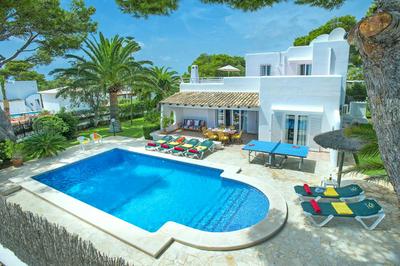 Villa Reco Teresa by Villa Plus