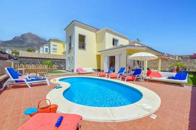 Villa Atenas by Villa Plus