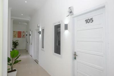 RedDoorz Plus At Lovina Inn Tonrangeng River Side