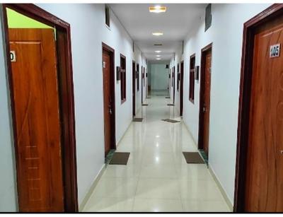 Hotel White Stone, Gonda