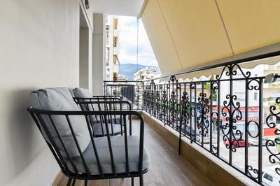 La Perla Apartments
