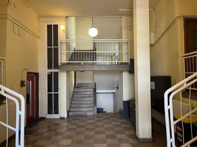 B38 Apartment