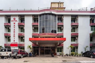 Reddoorz Syariah At Hotel Matahari 2