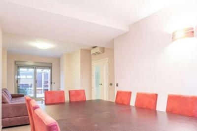Amplio apartamento a 15 minutos de la Puerta del Sol