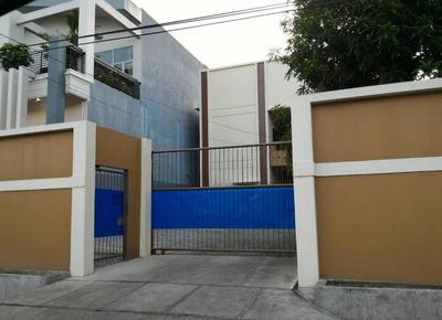 Hotel O Mahendra HomestayNearTaman Wisata Bukit Rurukan