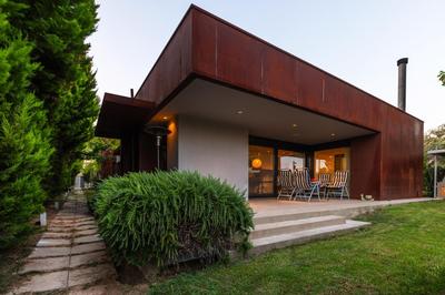 F & B Villa Collection - Iron Eco - Mihaniona