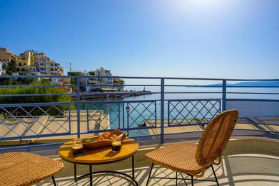Asteria Seafront Luxury Apartment