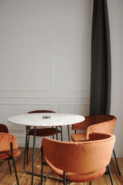 Cosy, Spacious, and Central