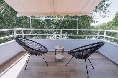 Vallia Suites-Red Luxury Suite B3