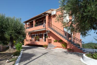 Sunset and Sunrise Apartments "Goulakia" by Corfuescapes