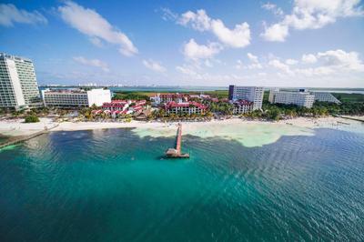 Holiday Inn Club Vacations The Royal Cancun All Inclusive