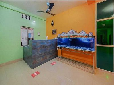 Hotel O H Prince Residency
