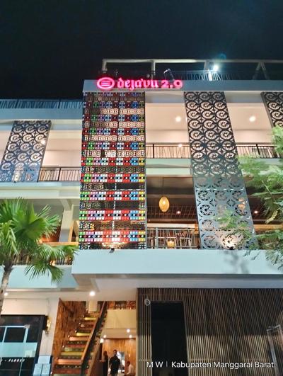 DEJAVU 2.0 HOTEL BAJO KOMODO
