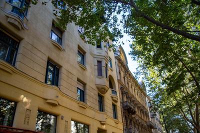 Luxurious & Spacious Downtown Residence in Liszt Ferenc Square