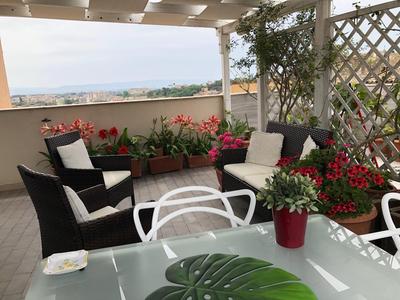 appartamento al primo piano in centro storico con terrazzo panoramico