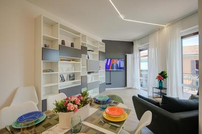 Modern Apartment in Arona - Happy Rentals
