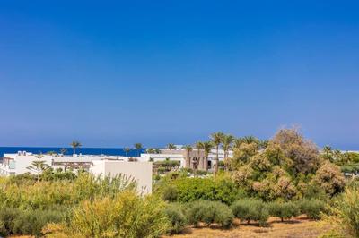 Family Flat 150m from Beach