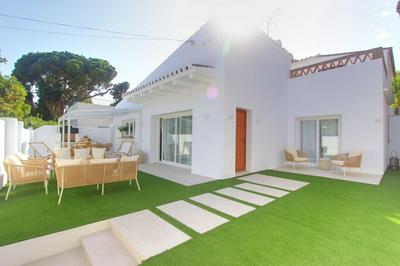 1182 Marbella Town modern House Marbella Center