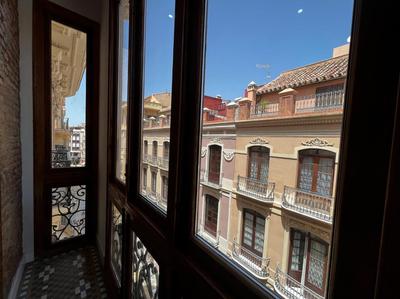 Exclusive Plaza Constitución Malaga Center
