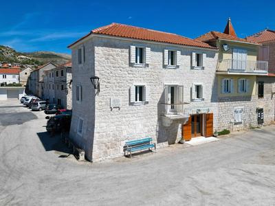 Heritage Art Home