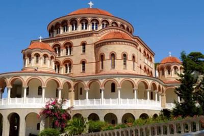Miss Nefeli - Marvelous Stone Apartment in Perdika-Aegina