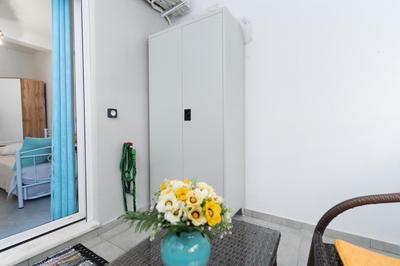 Aiolos kolonaki near Hilton super lux apartment