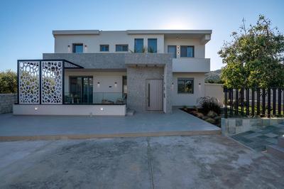 Alyona Villas - Villa Lona