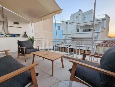 Athens Divas King Suite