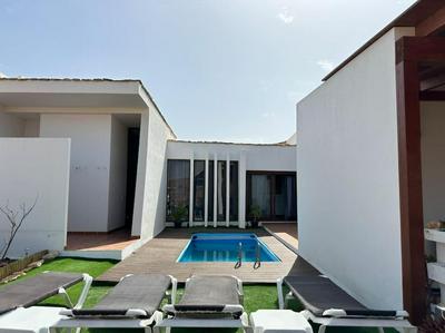 Private villa with pool in the mountains