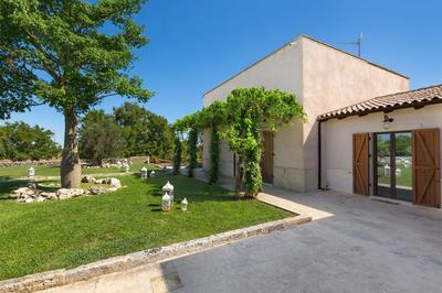 Masseria Marchese by Perle di Puglia