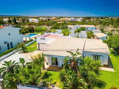 Villa Amendoeira - 3 bedroom