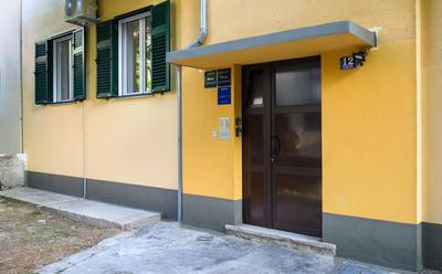 Apartment Delalle
