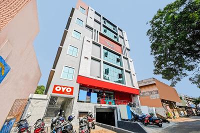 Super Hotel O VRK Residency